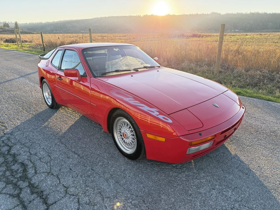 1986 Porsche 944 Turbo - Image 5 of 31