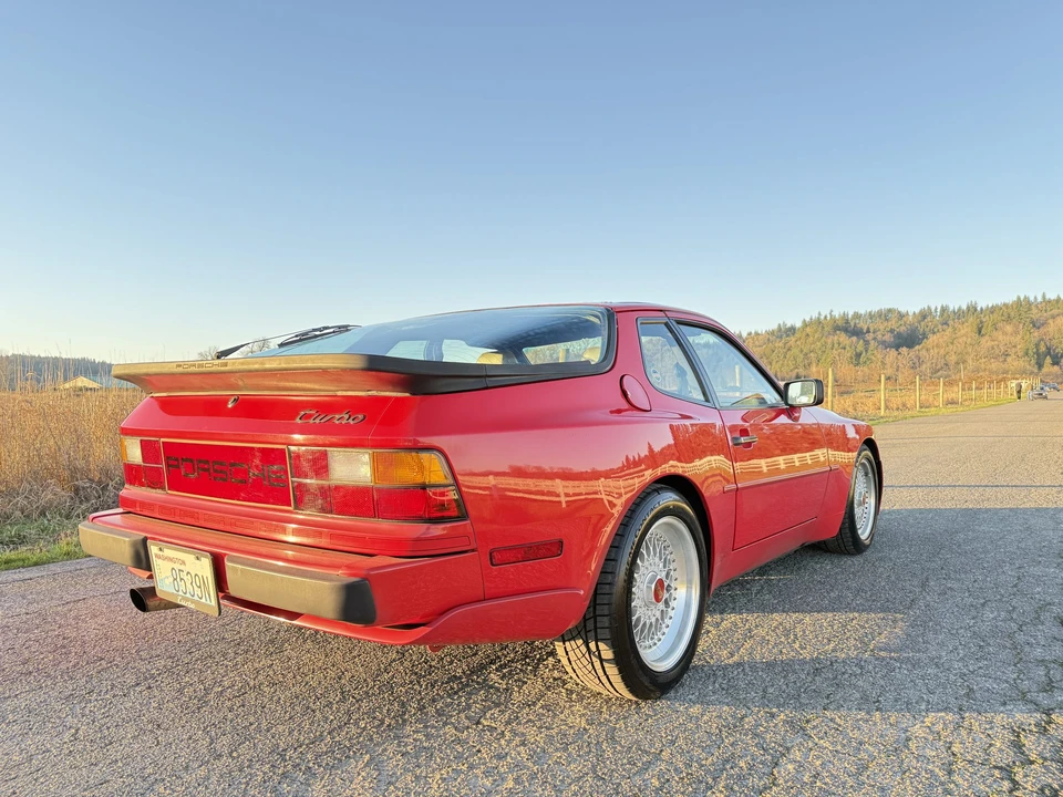 1986 Porsche 944 Turbo - Image 9 of 31