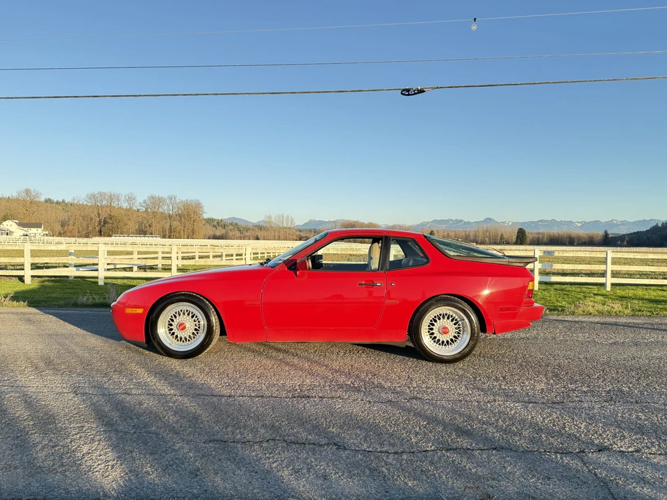 1986 Porsche 944 Turbo - Image 16 of 31