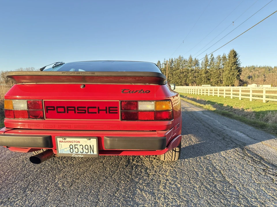 1986 Porsche 944 Turbo - Image 29 of 31
