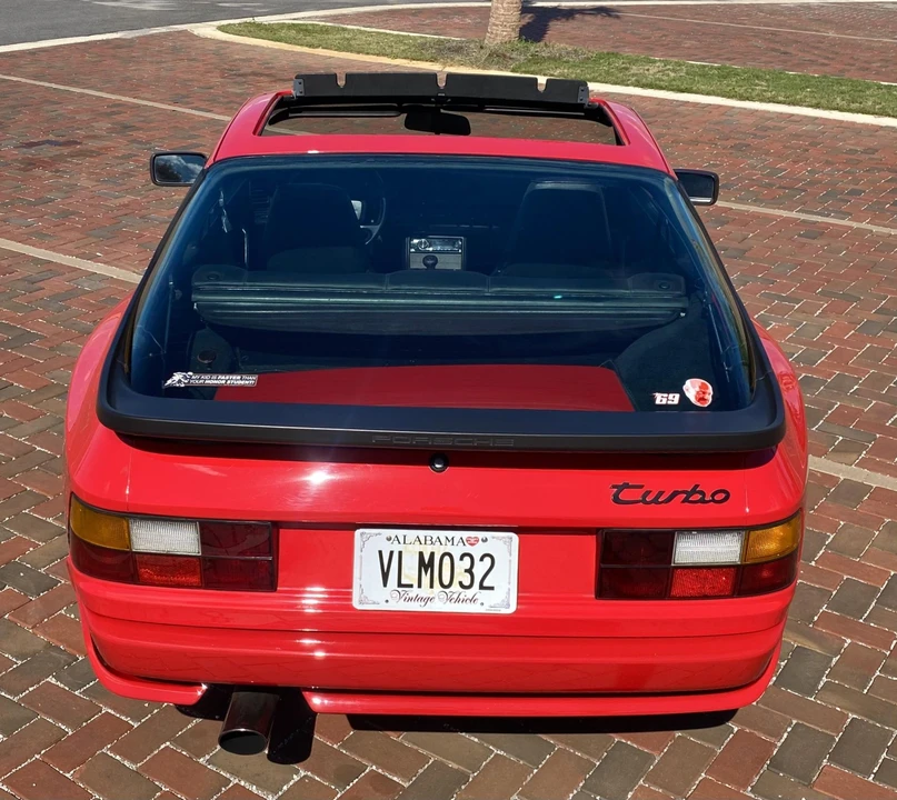 1986 Porsche 944 Turbo - Image 13 of 31