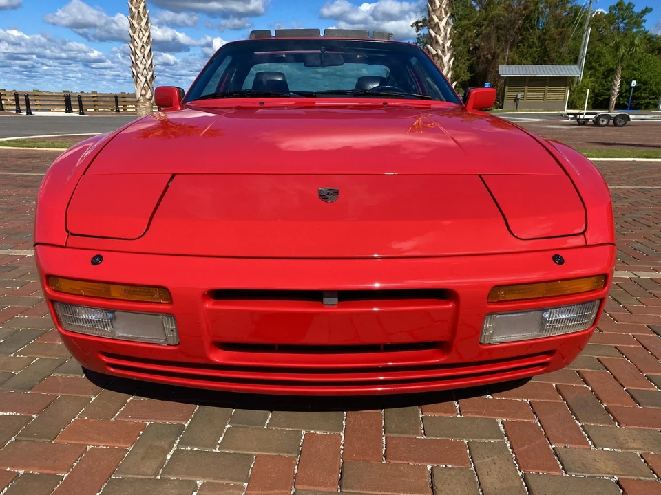 1986 Porsche 944 Turbo - Image 7 of 31