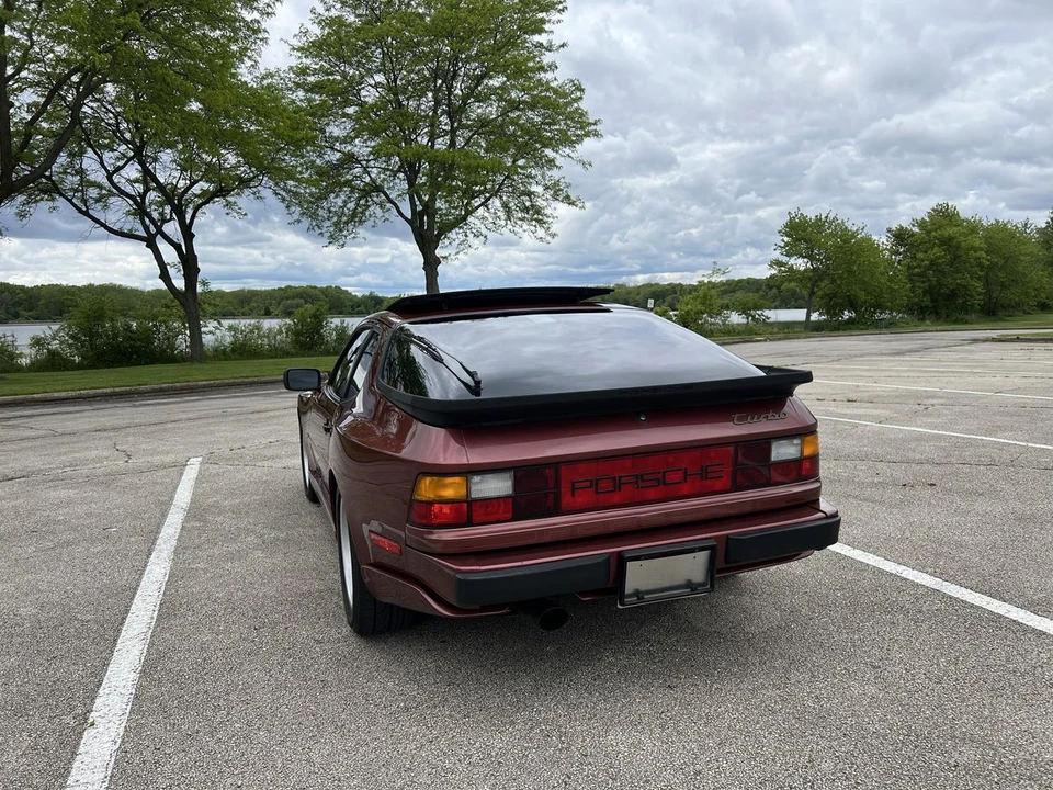 1986 Porsche 944 Turbo - Image 22 of 31