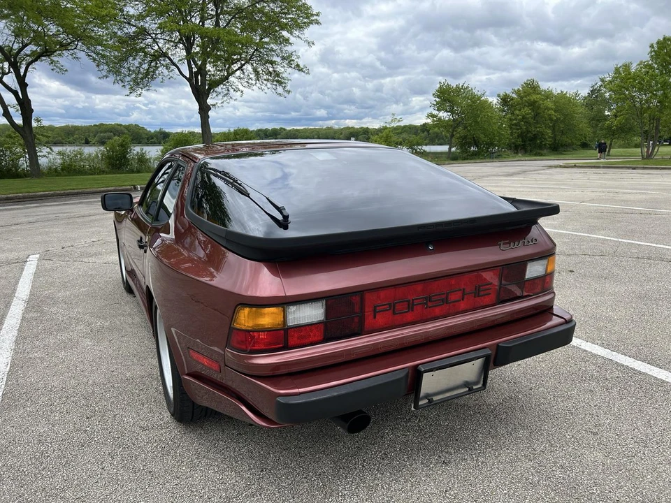 1986 Porsche 944 Turbo - Image 21 of 31