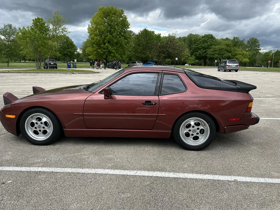 1986 Porsche 944 Turbo - Image 16 of 31