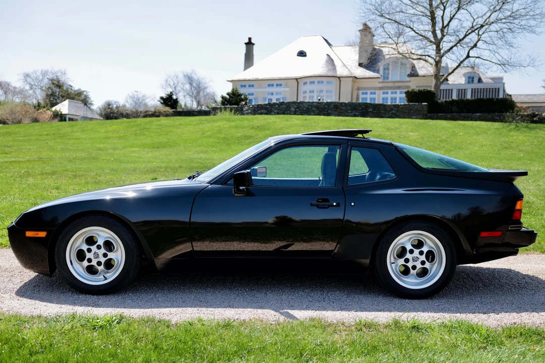1986 Porsche 944 Turbo - Image 3 of 31