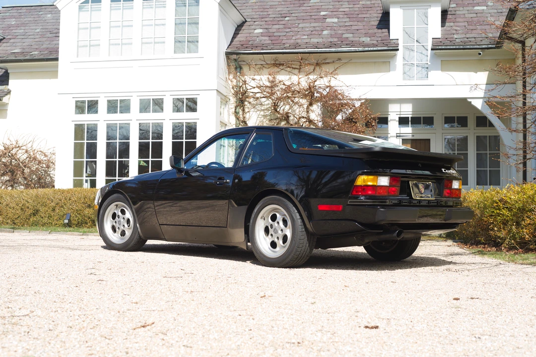 1986 Porsche 944 Turbo - Image 13 of 31