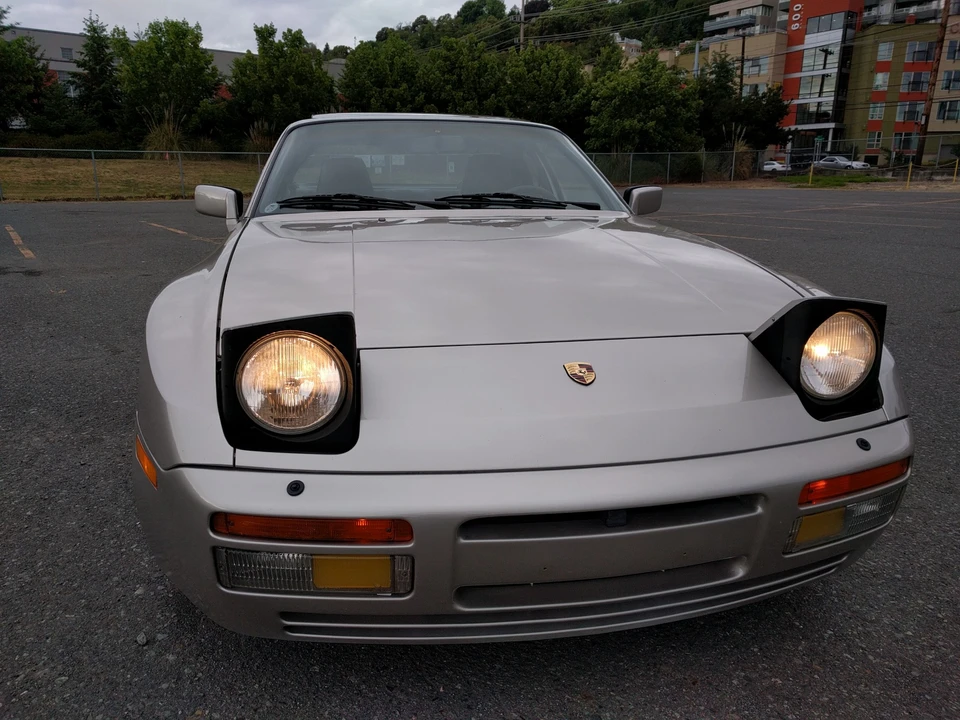 1986 Porsche 944 Turbo - Image 11 of 31