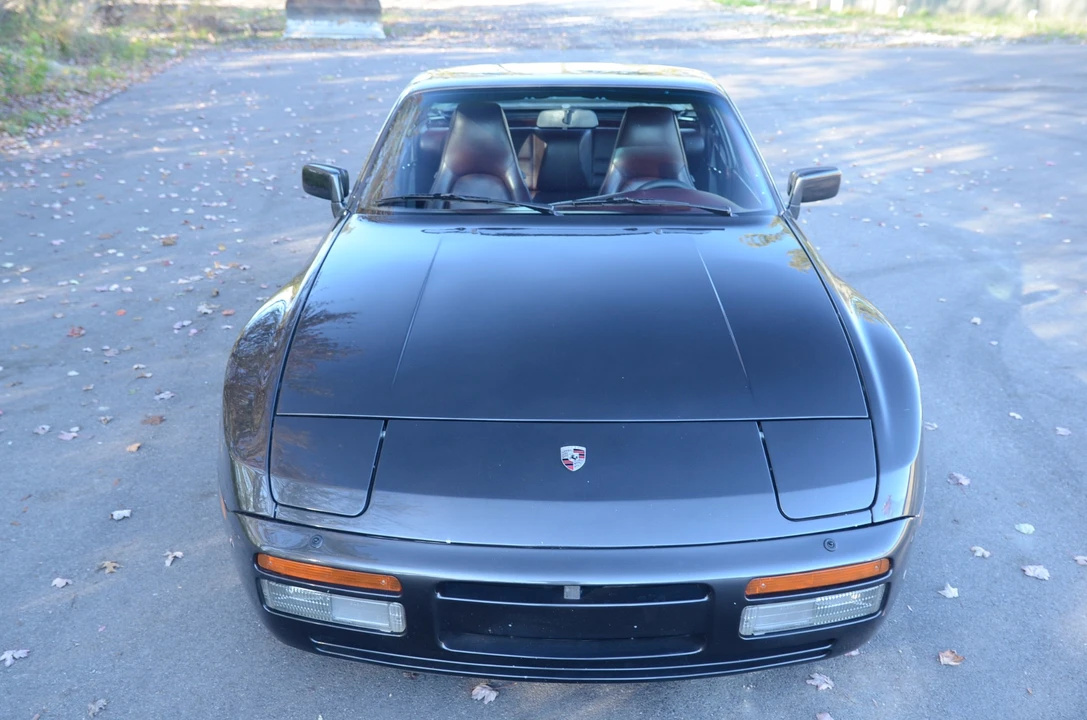 1986 Porsche 944 Turbo - Image 15 of 31