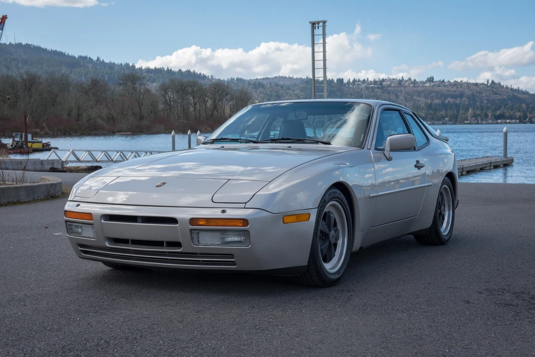 1986 Porsche 944 Turbo - Image 10 of 31