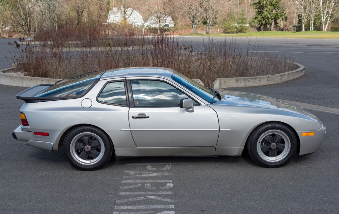 1986 Porsche 944 Turbo - Image 3 of 31