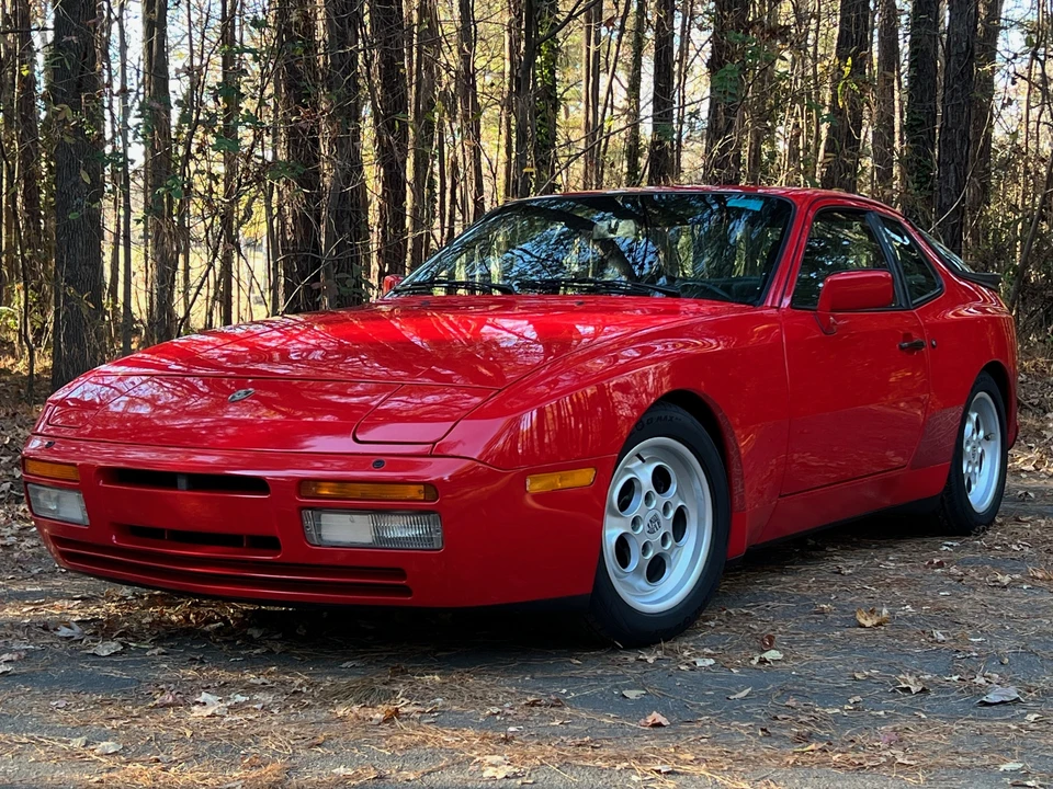1986 Porsche 944 Turbo - Image 12 of 31