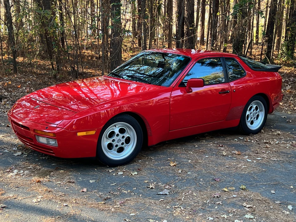 1986 Porsche 944 Turbo - Image 14 of 31