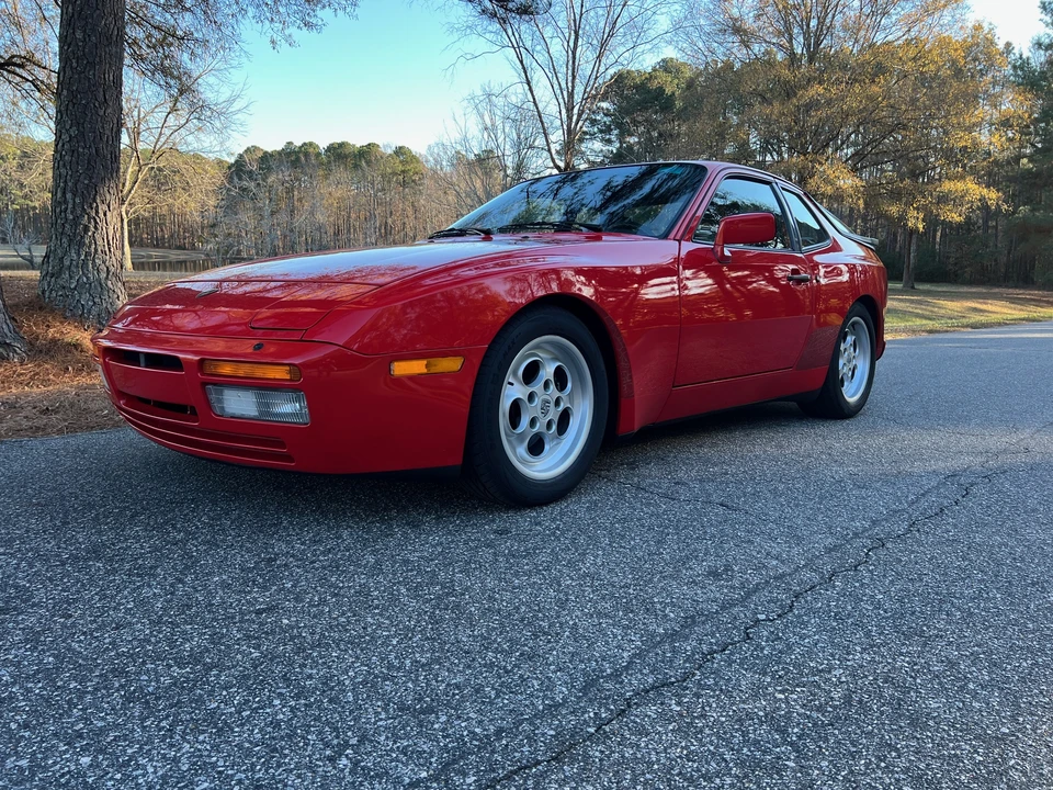 1986 Porsche 944 Turbo - Image 9 of 31