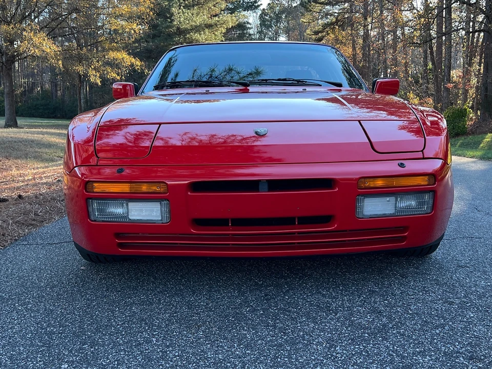 1986 Porsche 944 Turbo - Image 6 of 31
