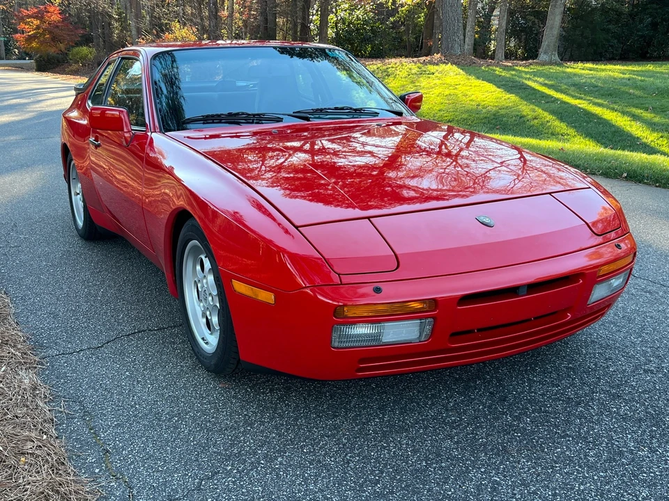 1986 Porsche 944 Turbo - Image 4 of 31