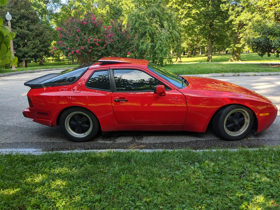 1986 Porsche 944 Turbo - Image 17 of 31