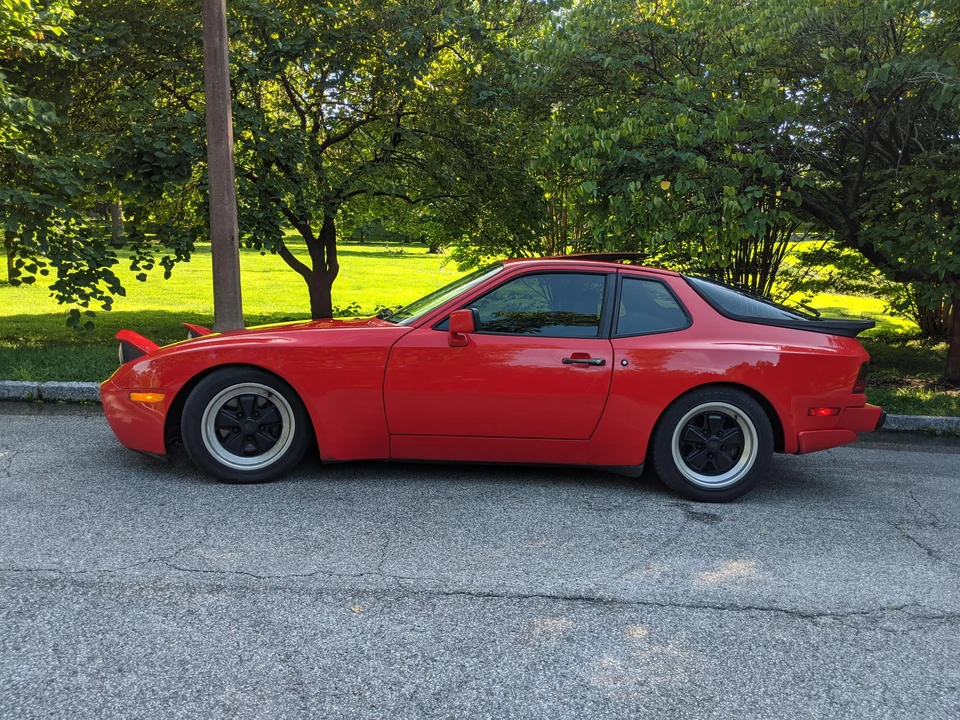 1986 Porsche 944 Turbo - Image 2 of 31