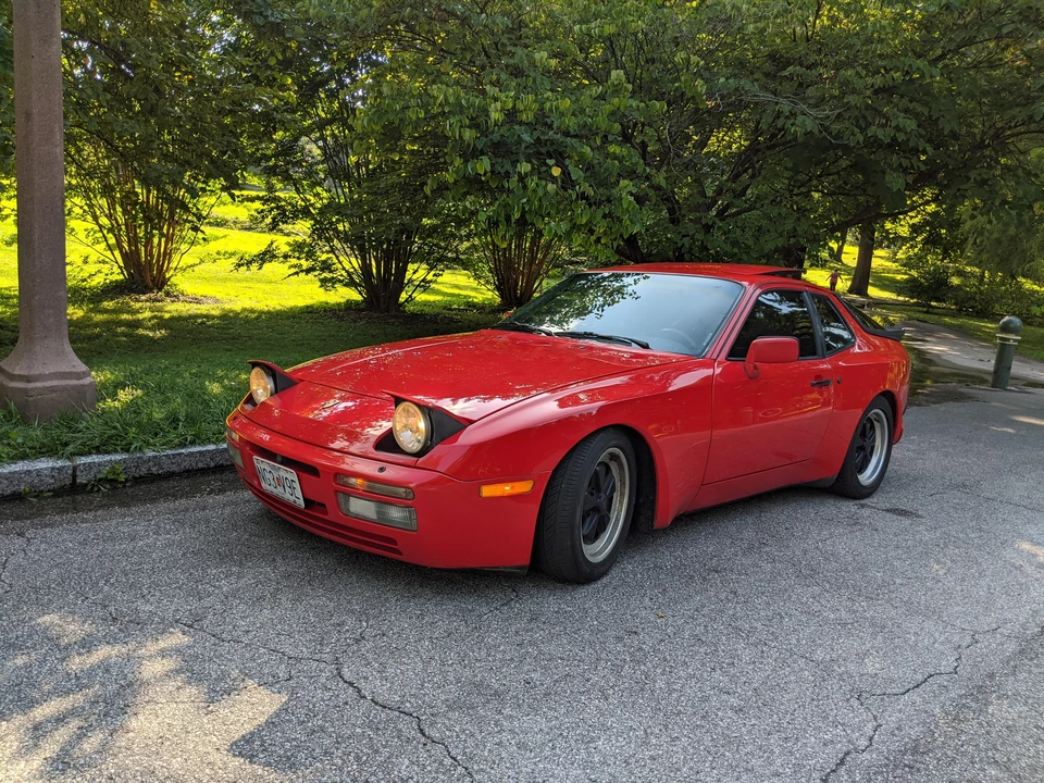 1986 Porsche 944 Turbo - Image 7 of 31