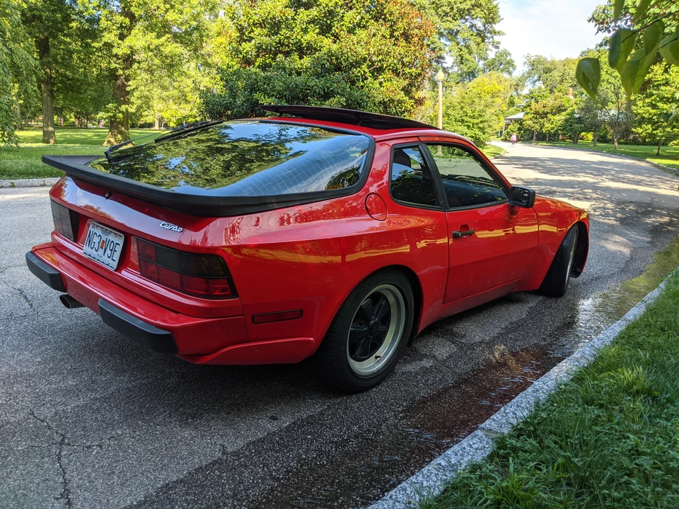 1986 Porsche 944 Turbo - Image 16 of 31
