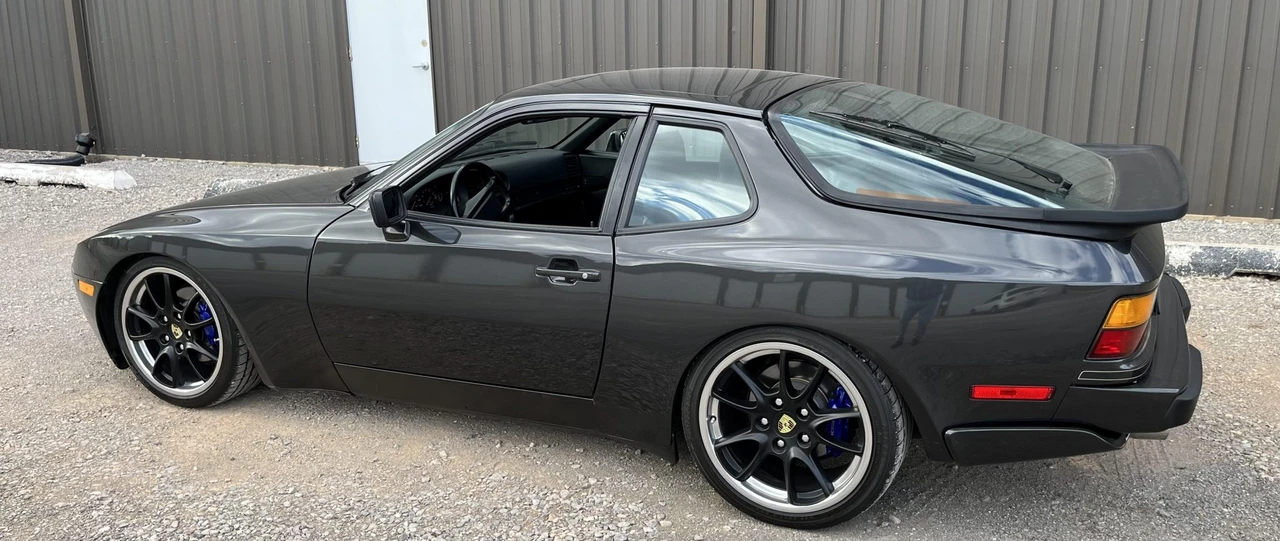 1986 Porsche 944 Turbo - Image 16 of 31