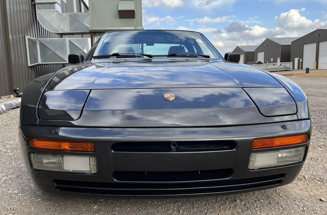 1986 Porsche 944 Turbo - Image 4 of 31