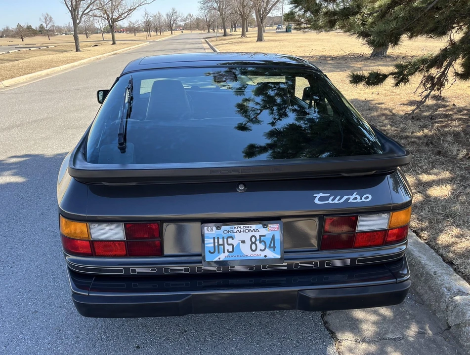 1986 Porsche 944 Turbo - Image 22 of 31