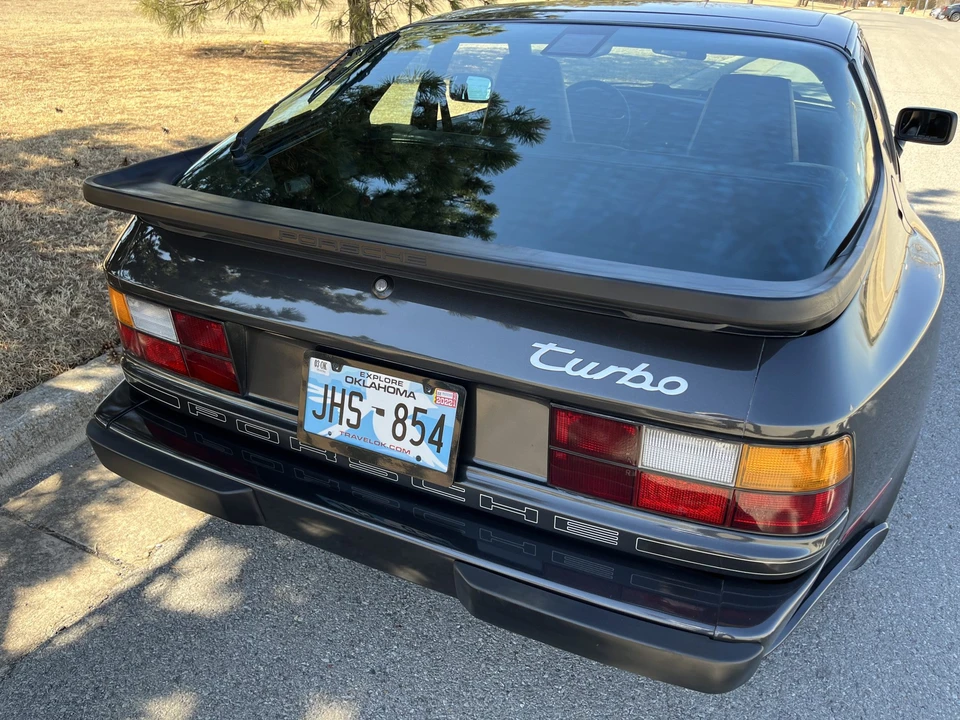 1986 Porsche 944 Turbo - Image 25 of 31