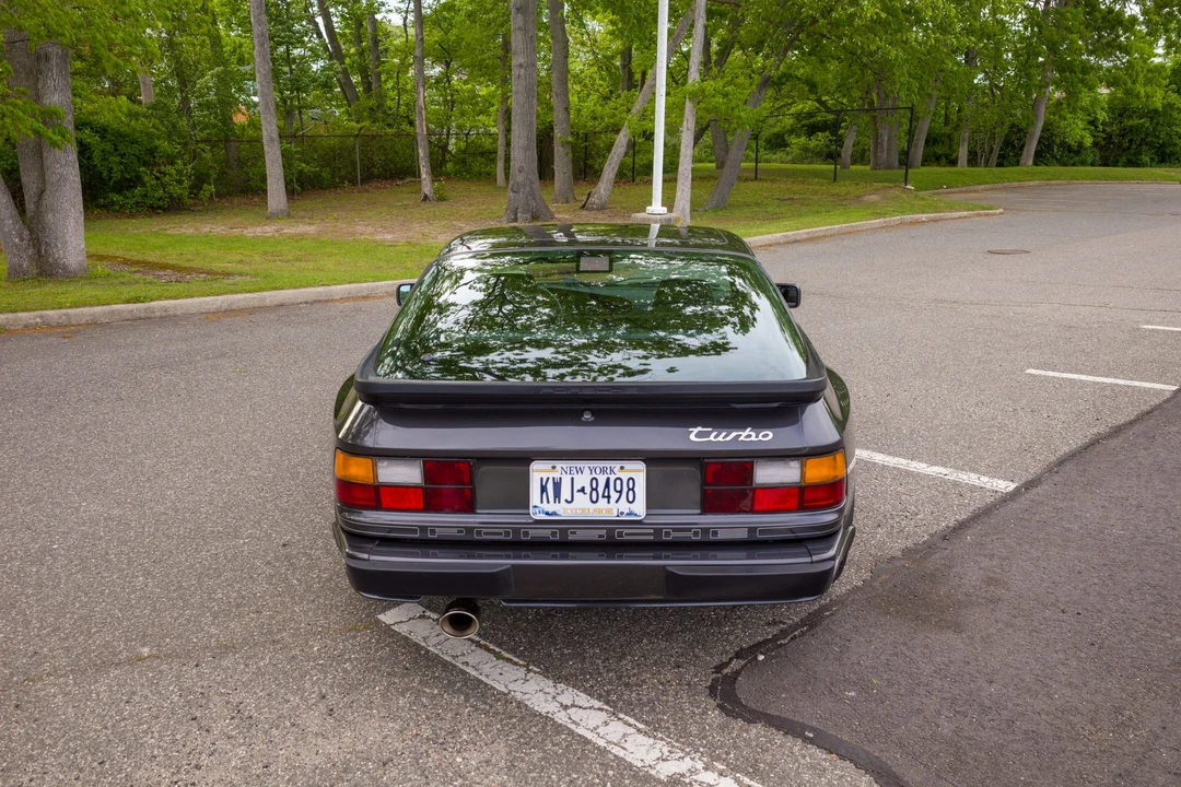 1986 Porsche 944 Turbo - Image 22 of 31