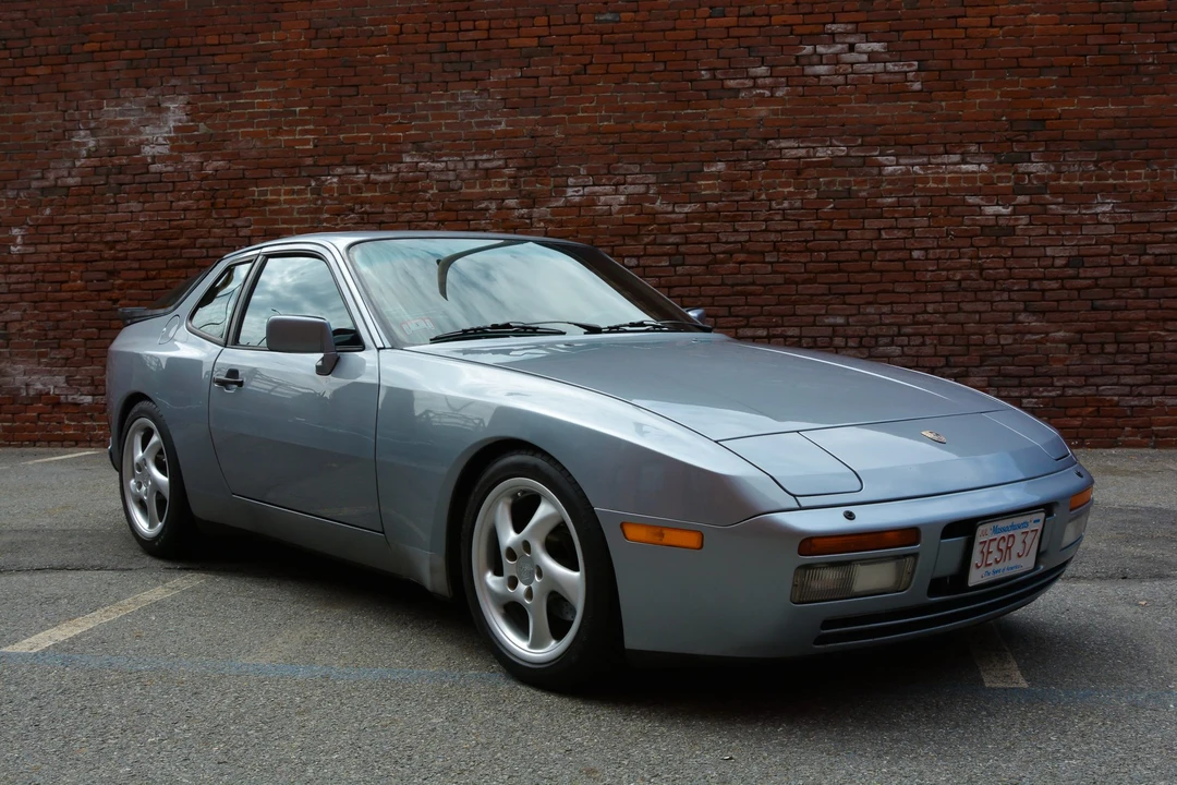 1986 Porsche 944 Turbo - Image 12 of 31
