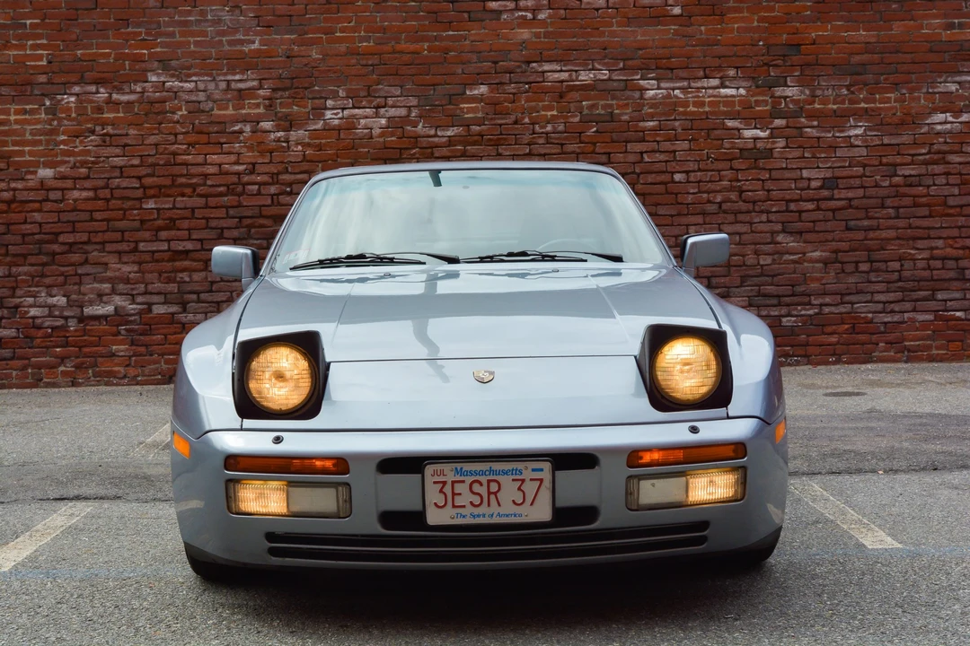 1986 Porsche 944 Turbo - Image 10 of 31