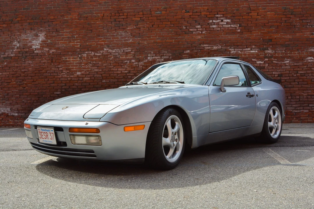 1986 Porsche 944 Turbo - Image 4 of 31