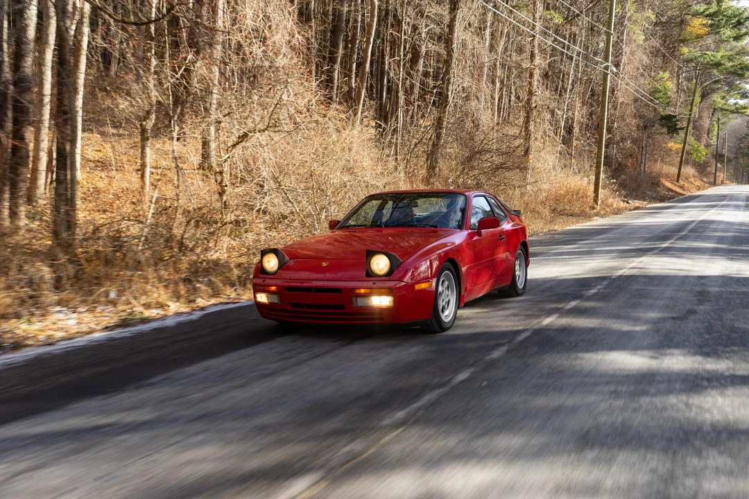 1986 Porsche 944 Turbo - Image 16 of 31