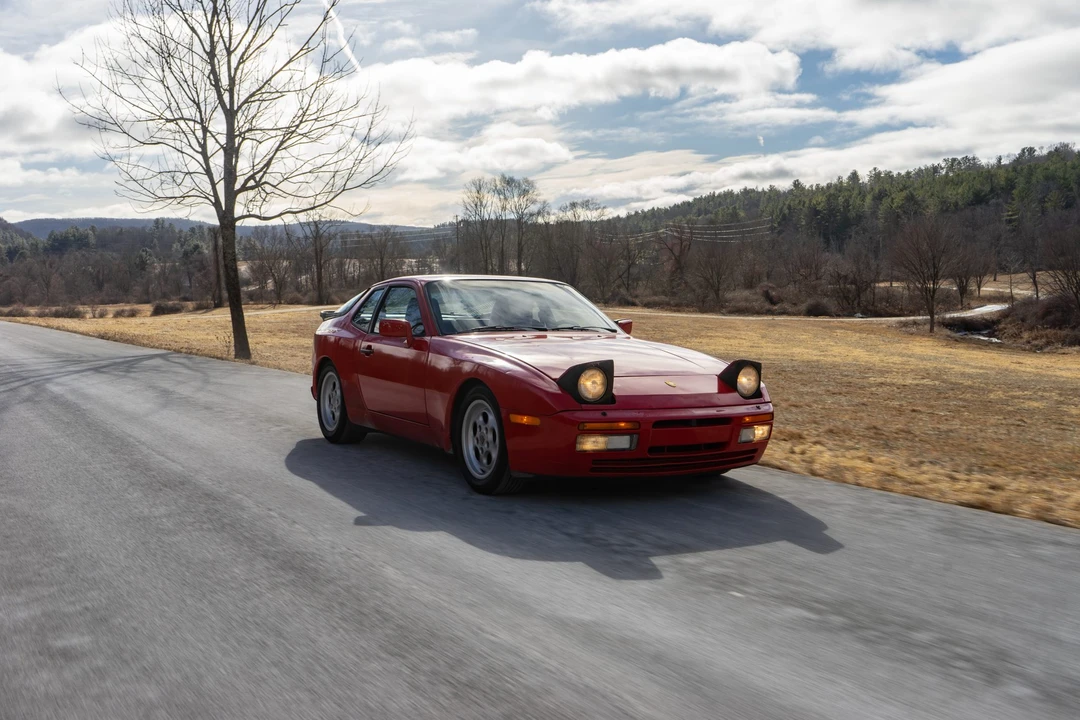 1986 Porsche 944 Turbo - Image 24 of 31