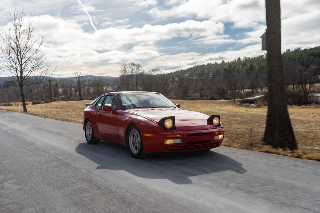 1986 Porsche 944 Turbo - Image 23 of 31