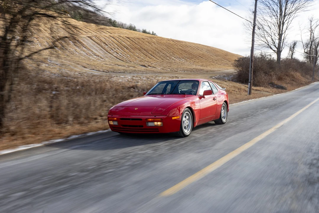 1986 Porsche 944 Turbo - Image 11 of 31