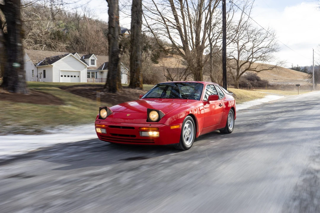 1986 Porsche 944 Turbo - Image 13 of 31