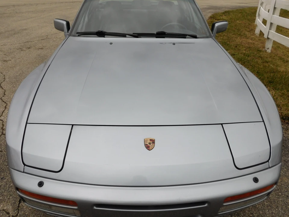 1986 Porsche 944 Turbo - Image 9 of 31