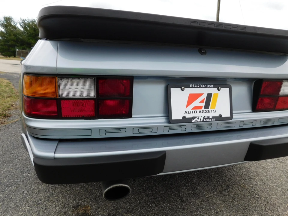 1986 Porsche 944 Turbo - Image 15 of 31