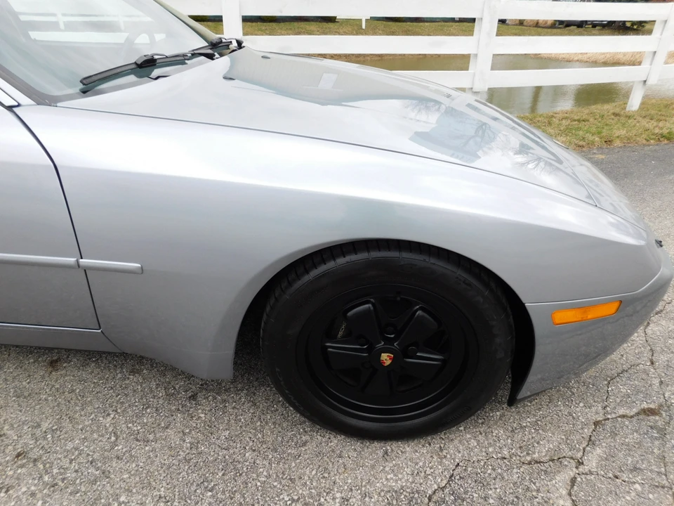 1986 Porsche 944 Turbo - Image 18 of 31