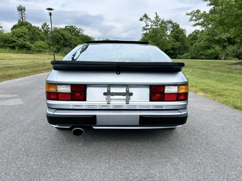 1986 Porsche 944 Turbo - Image 22 of 31