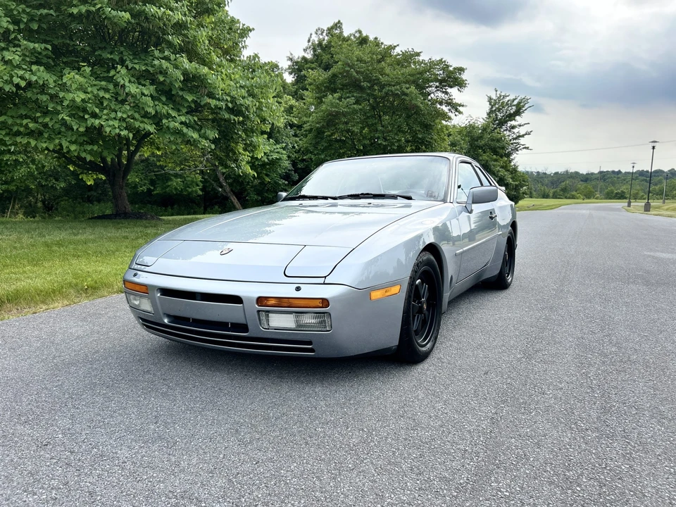 1986 Porsche 944 Turbo - Image 4 of 31