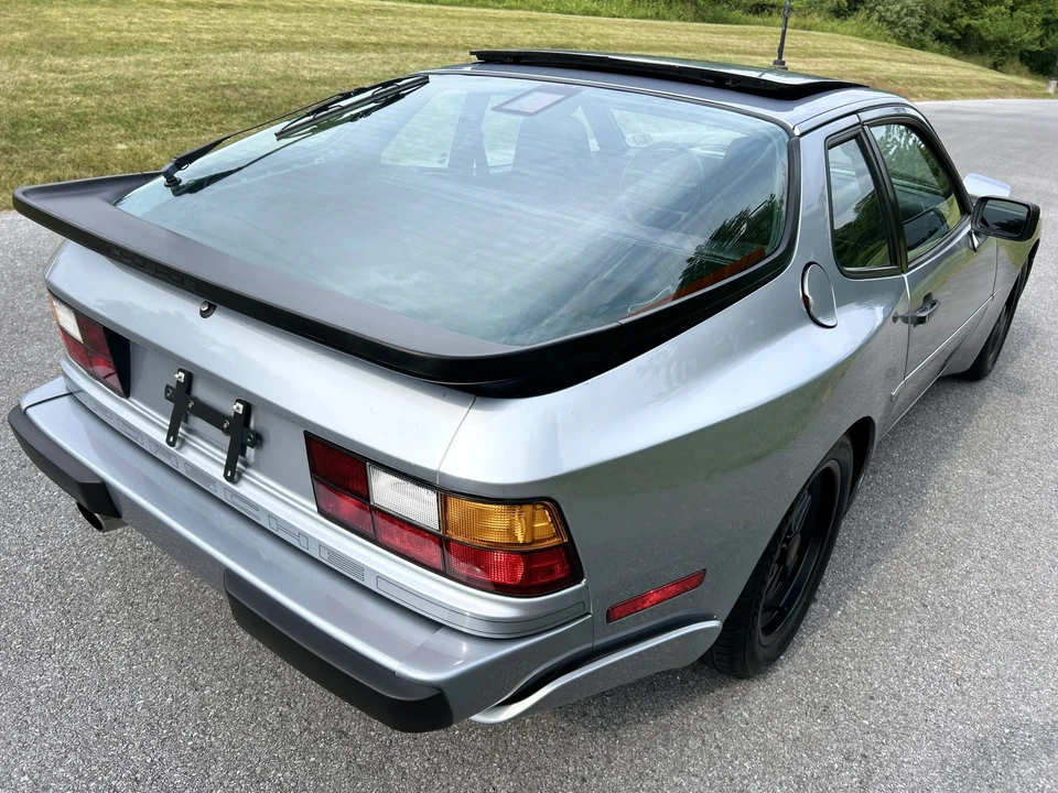 1986 Porsche 944 Turbo - Image 20 of 31