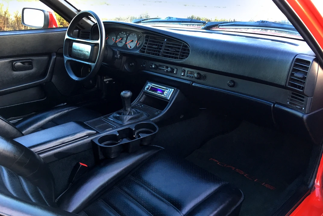 1986 Porsche 944 Turbo - Image 30 of 31