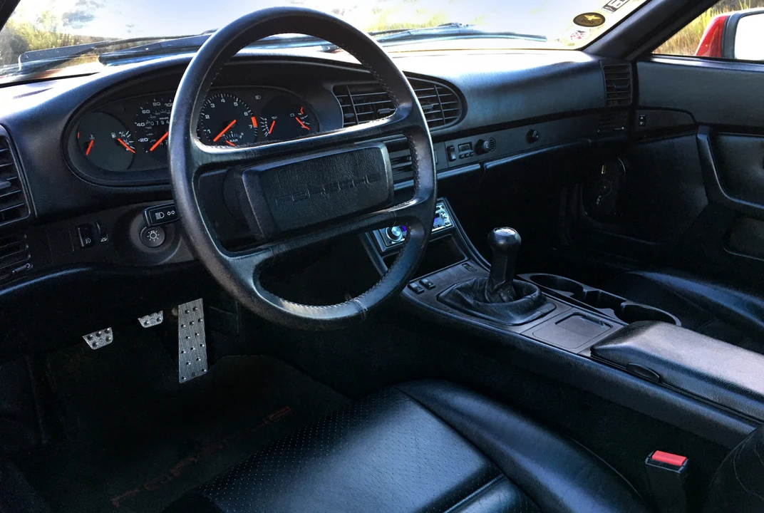 1986 Porsche 944 Turbo - Image 23 of 31