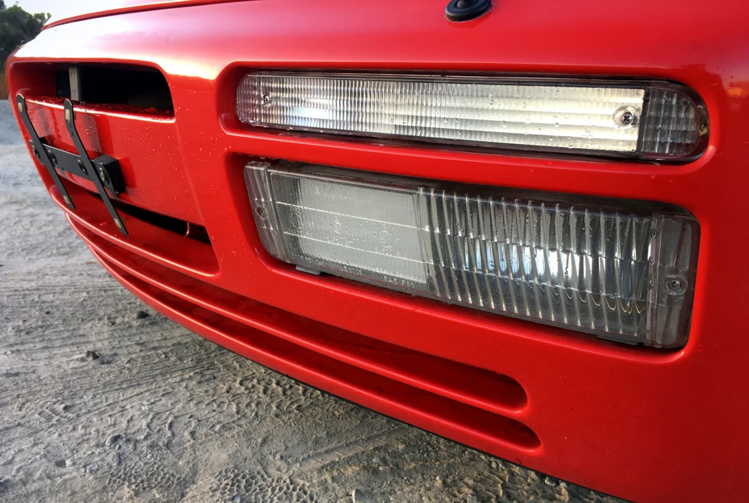 1986 Porsche 944 Turbo - Image 15 of 31