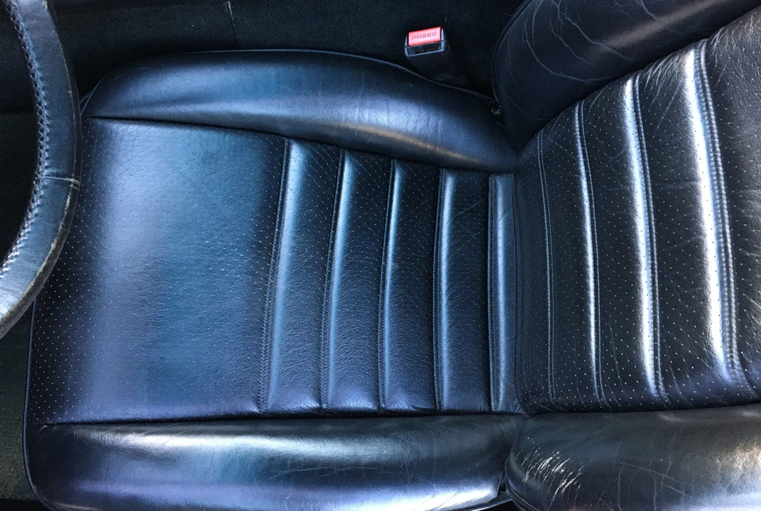 1986 Porsche 944 Turbo - Image 24 of 31