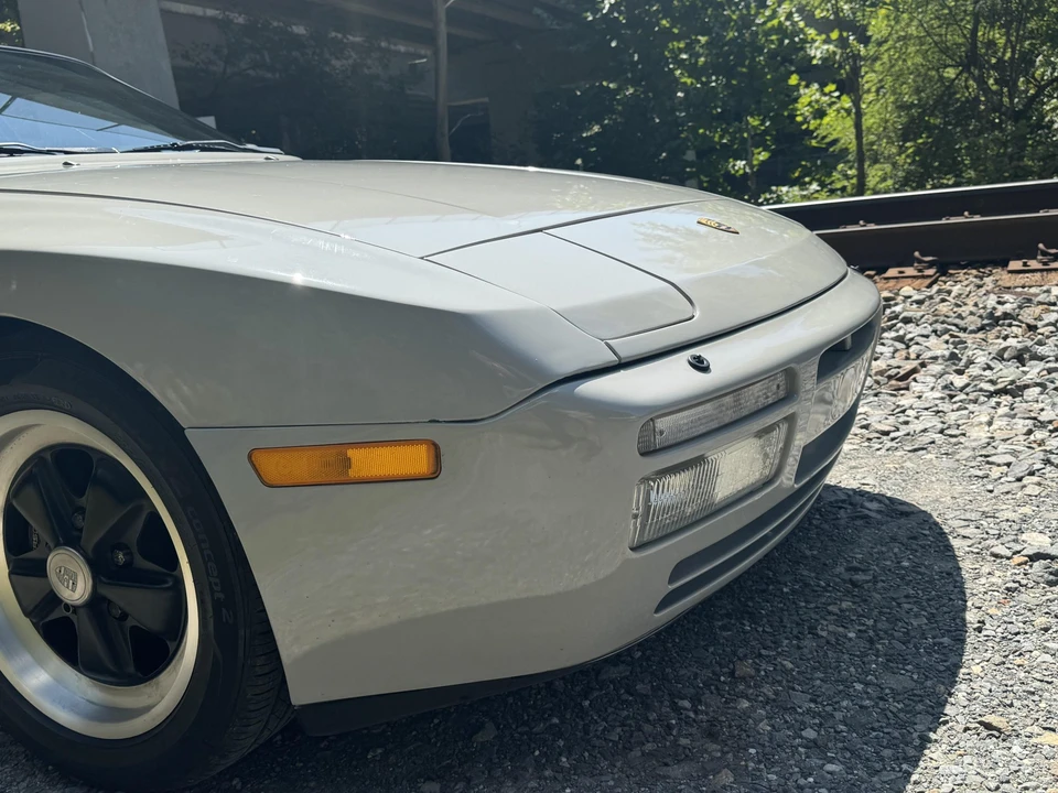 1986 Porsche 944 Turbo - Image 26 of 31
