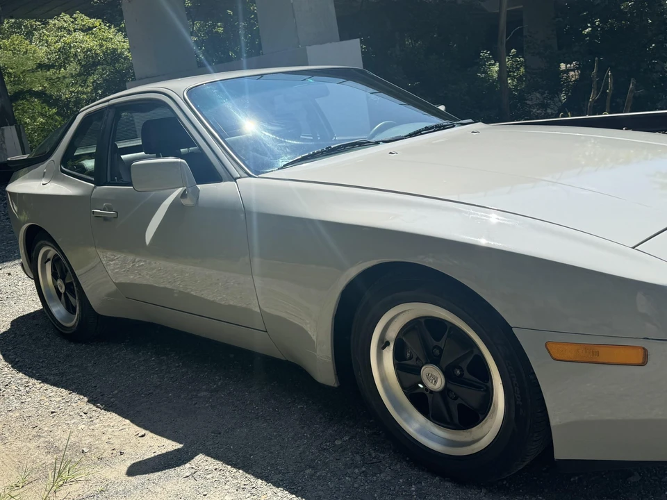 1986 Porsche 944 Turbo - Image 17 of 31