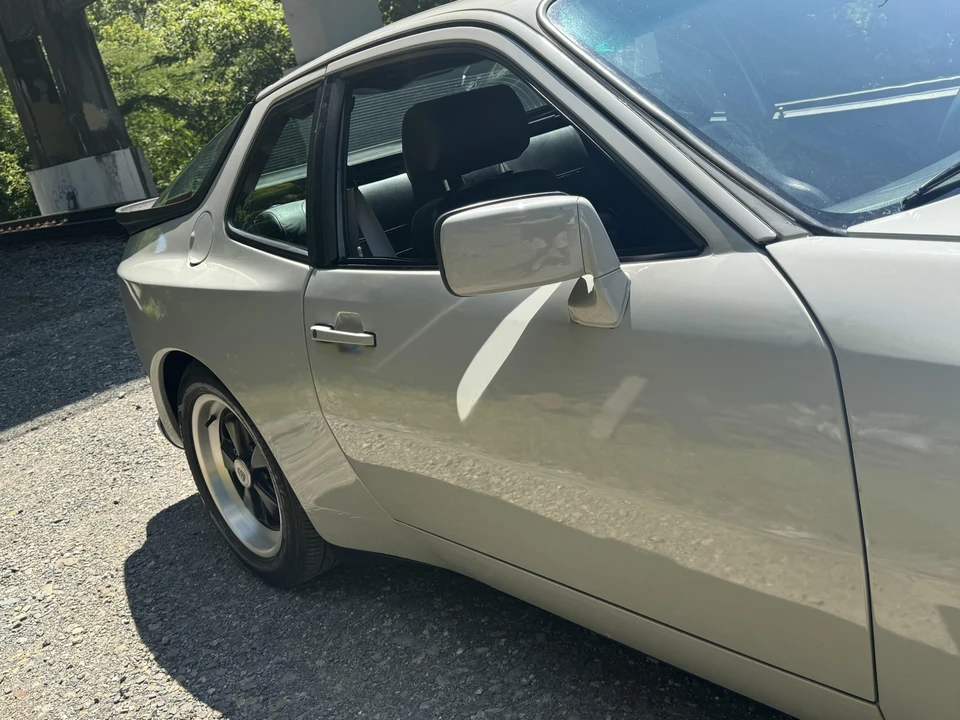 1986 Porsche 944 Turbo - Image 24 of 31